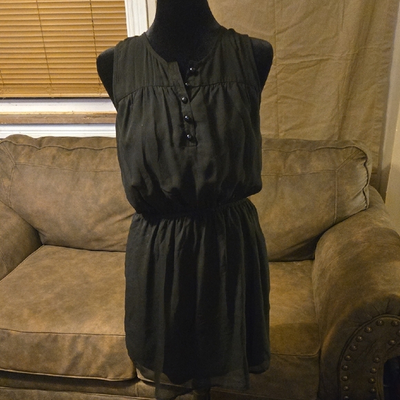 love on a hanger Dresses & Skirts - Black Buttonup Sleeveless Mini Dress Made By Love On A Hanger Size M